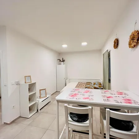 Sunny App * Ljubljana